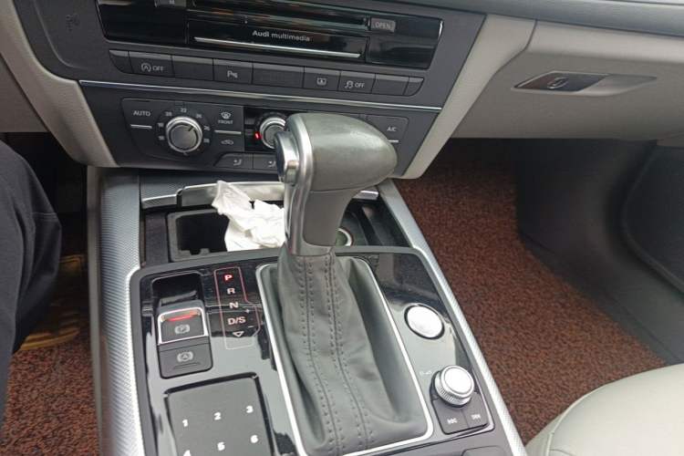 Used Audi A6L 2014 30 FSI Technology Model Gear Lever