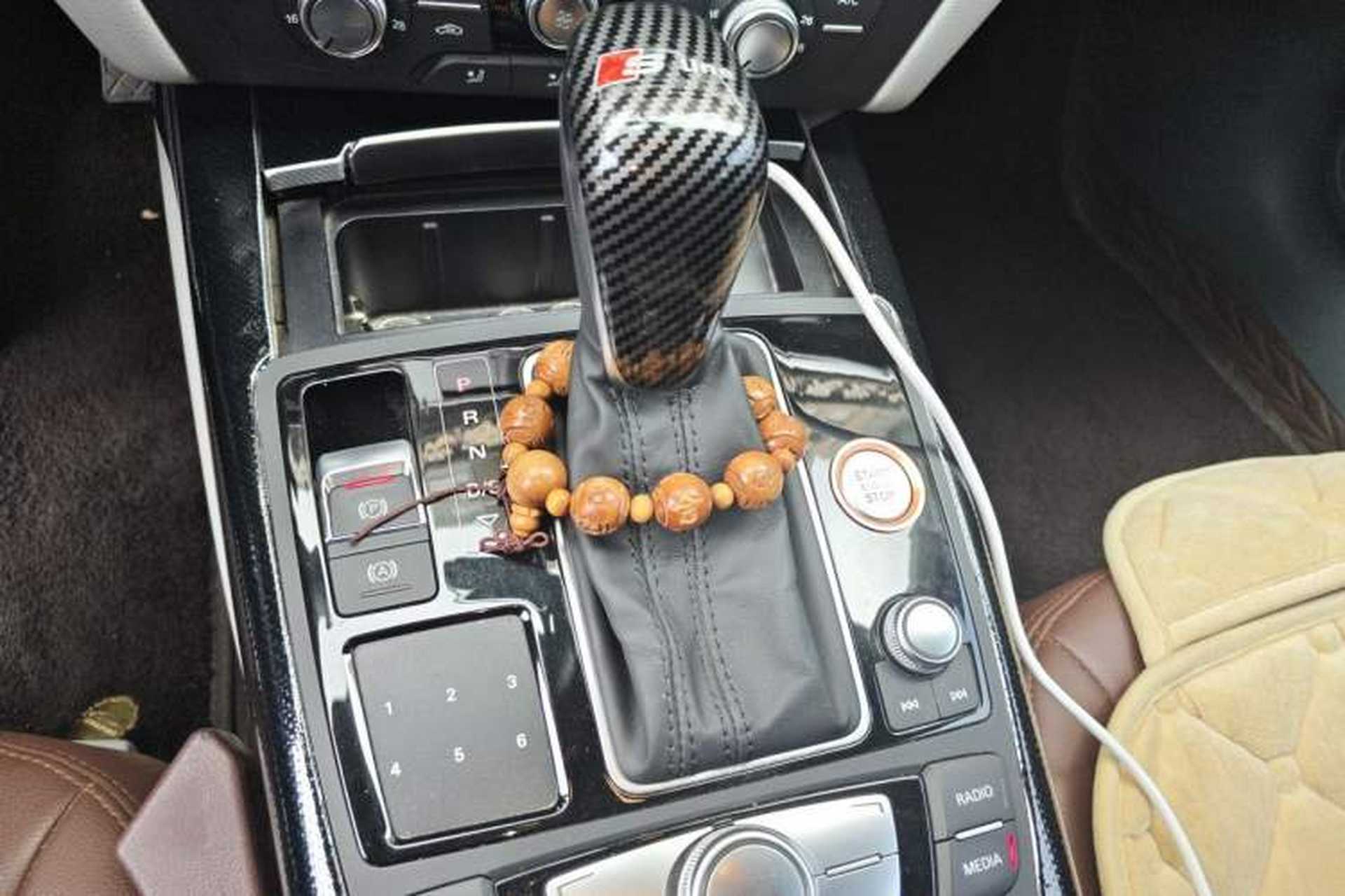 Used Audi A6L 2014 TFSI Standard Model Gear Lever