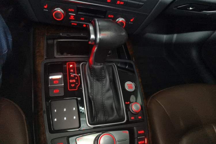 Used Audi A6L 2014 30 FSI Luxury Model Gear Lever