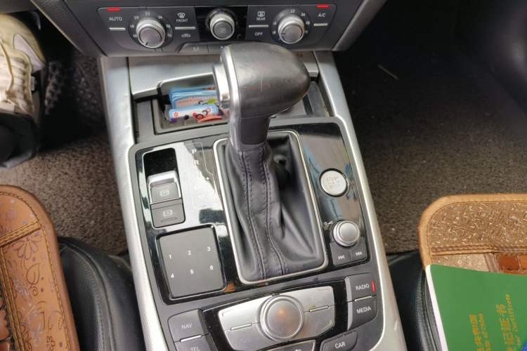 Used Audi A6L 2014 TFSI Standard Model Gear Lever