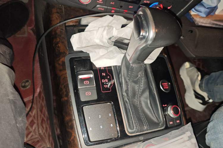 Used Audi A6L 2014 TFSI Comfort Model Gear Lever