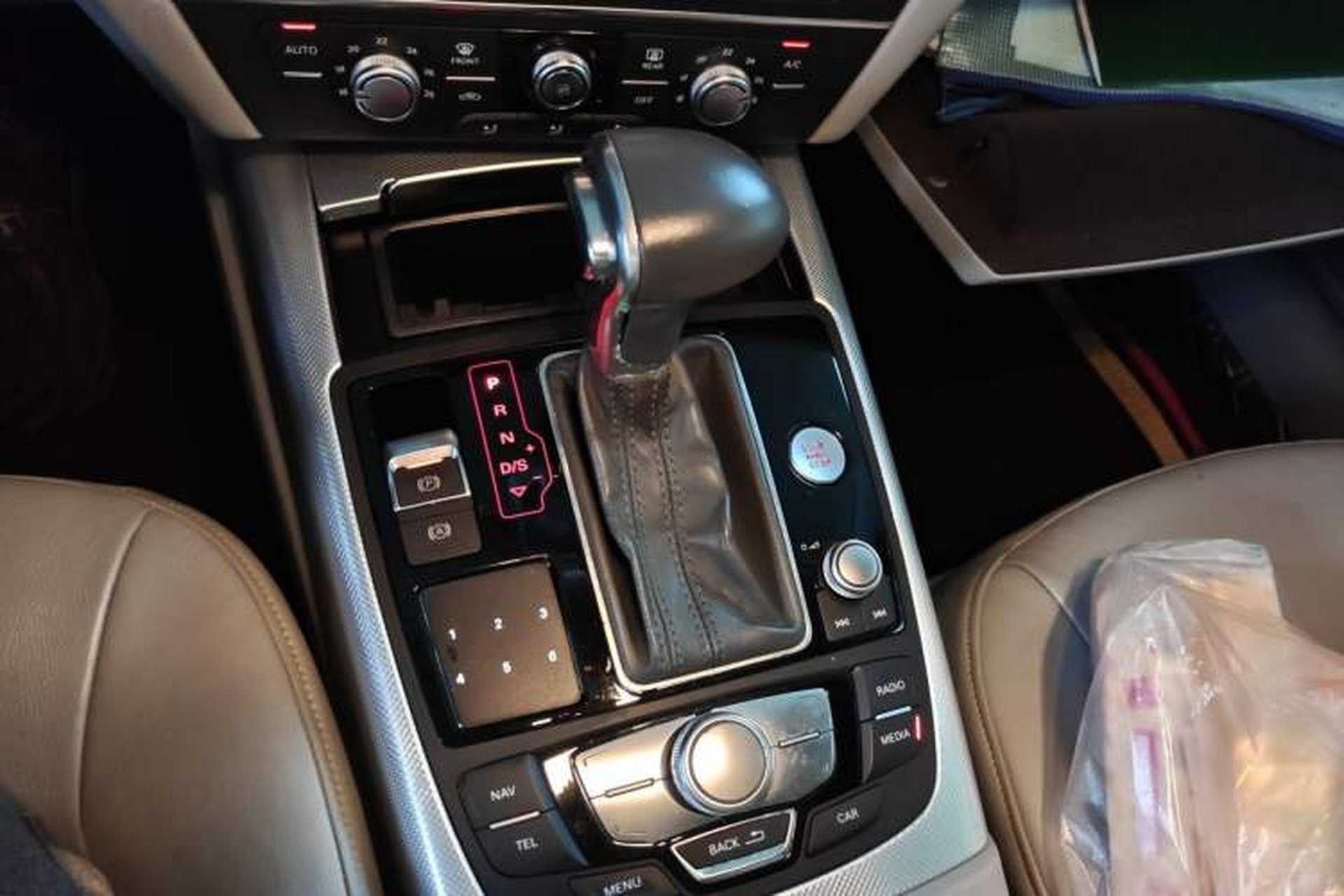 Used Audi A6L 2014 TFSI Standard Model Gear Lever