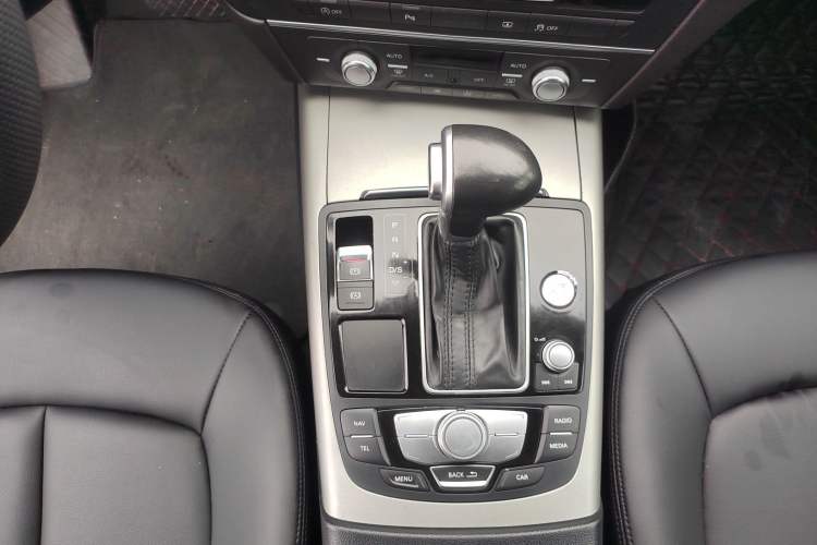 Used Audi A6L 2014 TFSI Standard Model Gear Lever