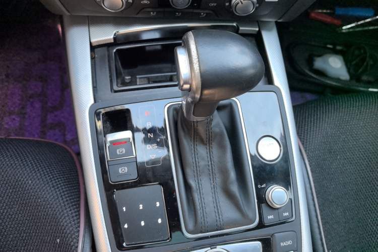 Used Audi A6L 2014 TFSI Comfort Model Gear Lever