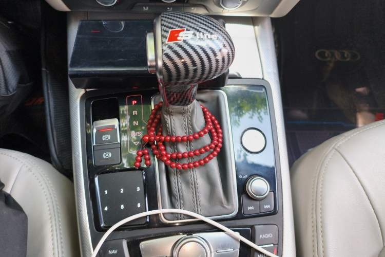 Used Audi A6L 2014 TFSI Standard Model Gear Lever