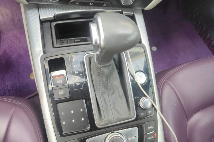 Used Audi A6L 2014 TFSI Standard Model Gear Lever