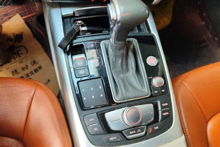 Used Audi A6L 2014 TFSI Standard Model Gear Lever