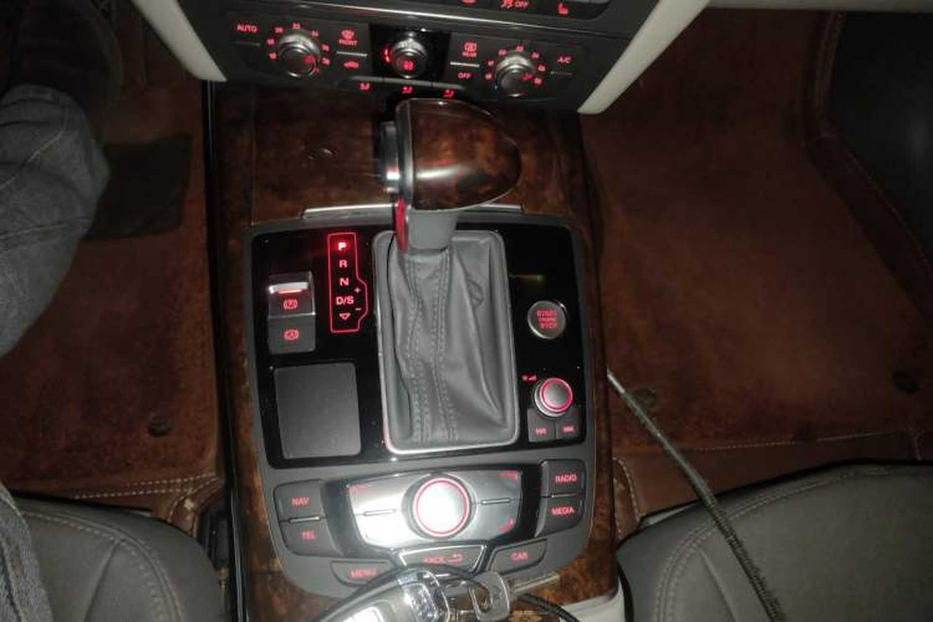 Used Audi A6L 2014 TFSI Standard Model Gear Lever
