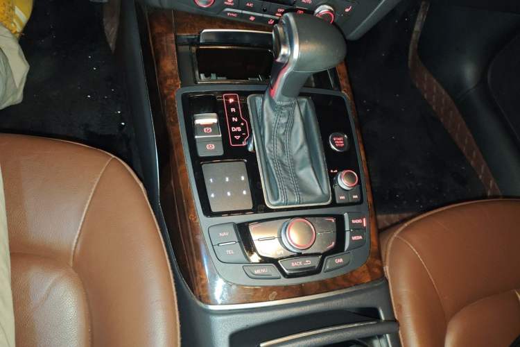 Used Audi A6L 2014 30 FSI Luxury Model Gear Lever