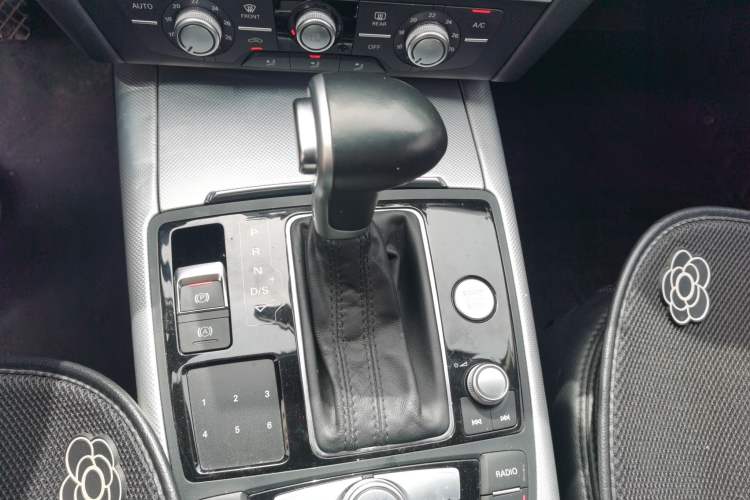 Used Audi A6L 2014 TFSI Comfort Model Gear Lever