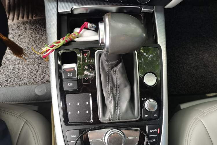 Used Audi A6L 2014 30 FSI Technology Model Gear Lever