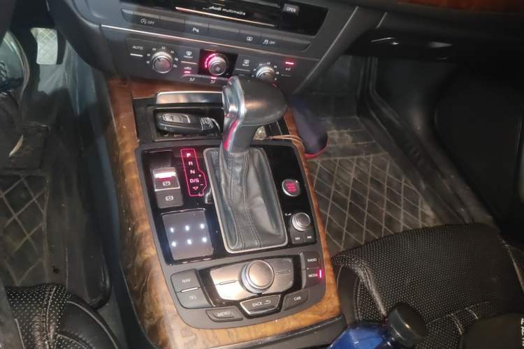 Used Audi A6L 2014 TFSI Standard Model Gear Lever
