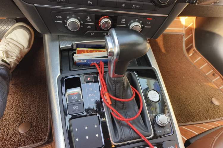 Used Audi A6L 2014 TFSI Standard Model Gear Lever