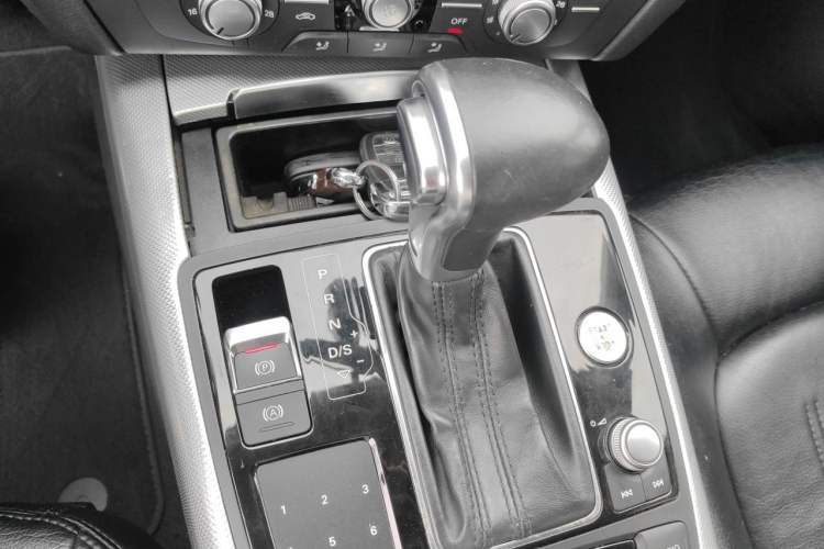Used Audi A6L 2014 TFSI Standard Model Gear Lever