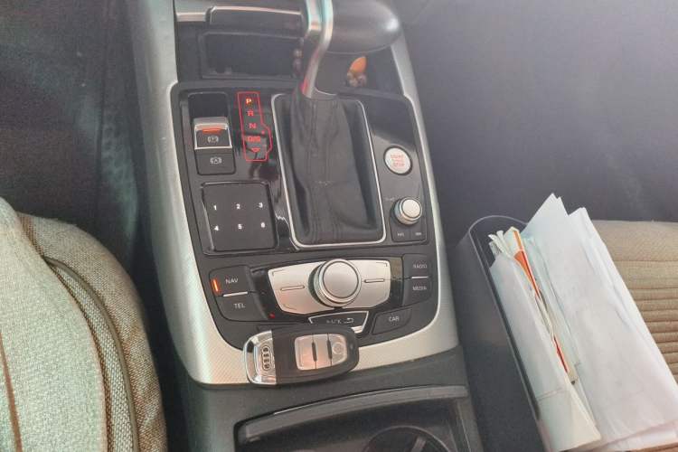 Used Audi A6L 2014 TFSI Standard Model Gear Lever
