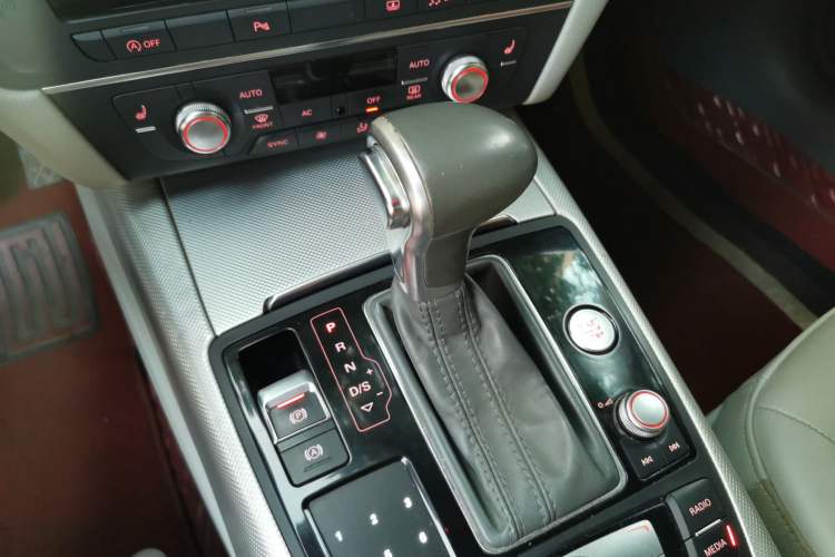 Used Audi A6L 2014 TFSI Comfort Model Gear Lever