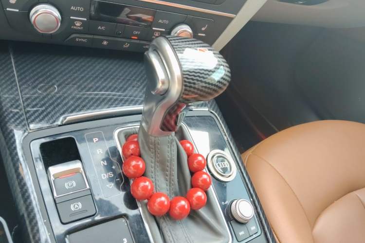 Used Audi A6L 2014 TFSI Standard Model Gear Lever