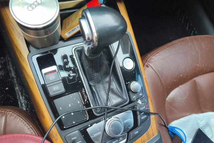 Used Audi A6L 2014 TFSI Standard Model Gear Lever