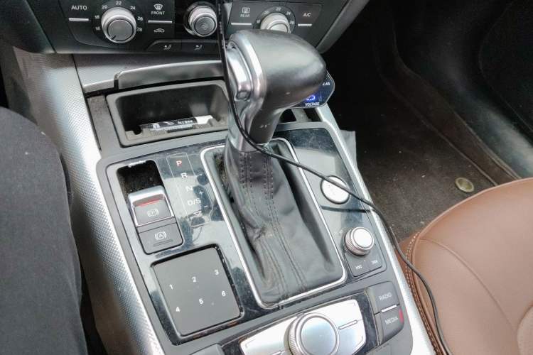 Used Audi A6L 2014 30 FSI Technology Model Gear Lever