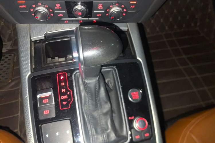 Used Audi A6L 2014 30 FSI Technology Model Gear Lever