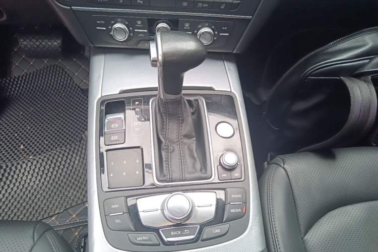 Used Audi A6L 2014 TFSI Standard Model Gear Lever