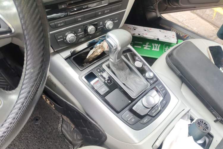 Used Audi A6L 2014 TFSI Standard Model Gear Lever