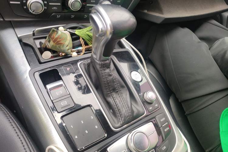 Used Audi A6L 2014 TFSI Standard Model Gear Lever