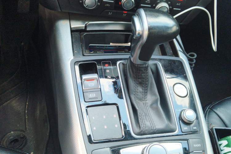 Used Audi A6L 2014 TFSI Standard Model Gear Lever