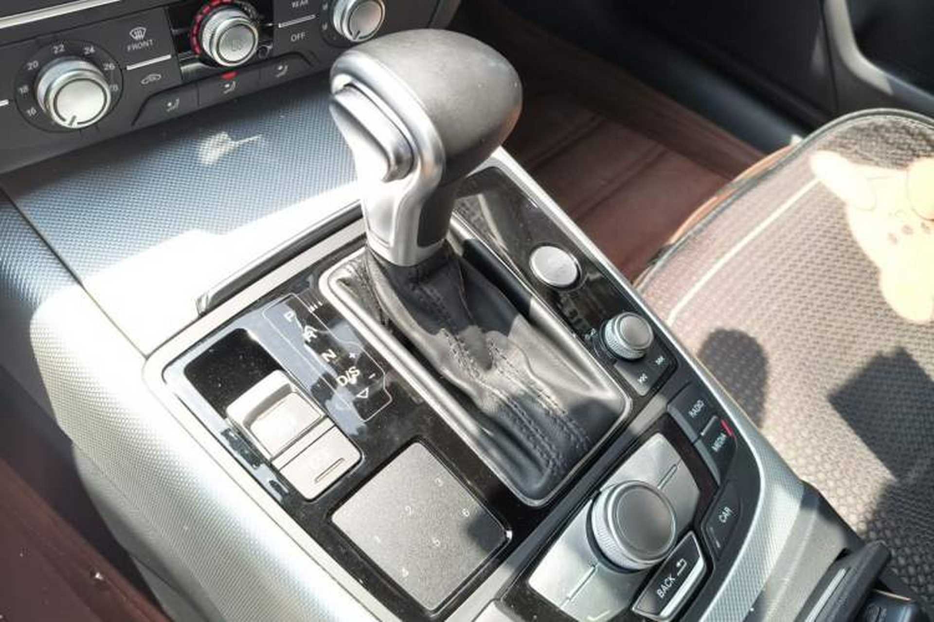 Used Audi A6L 2014 TFSI Standard Model Gear Lever