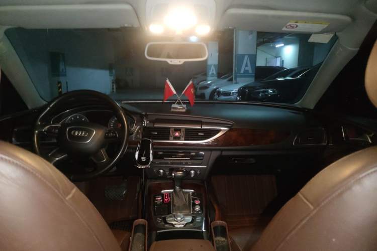 Used Audi A6L 2014 30 FSI Comfort Model Headliner