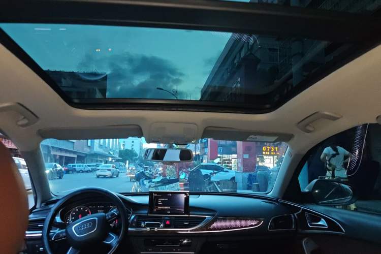 Used Audi A6L 2014 30 FSI Comfort Model Headliner