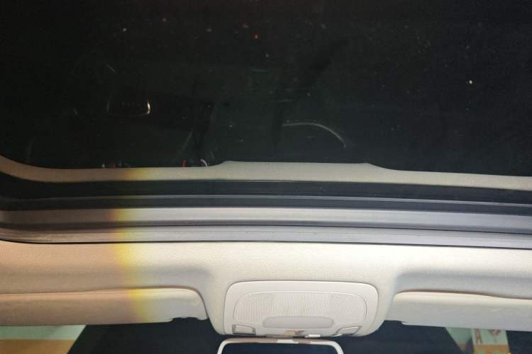 Used Audi A6L 2014 35 FSI Comfort Version Headliner
