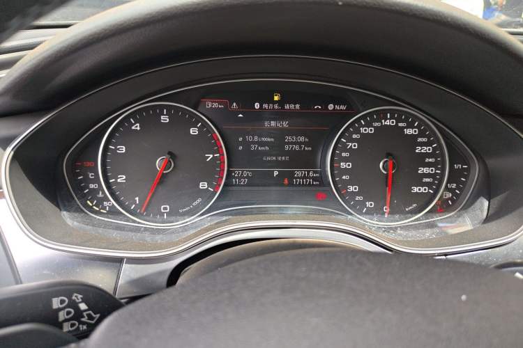 Used Audi A6L 2014 35 FSI quattro Luxury Model Instrument Cluster