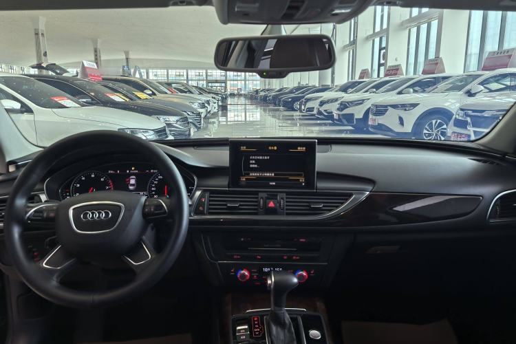 Used Audi A6L 2014 30 FSI Luxury Model Interior 1