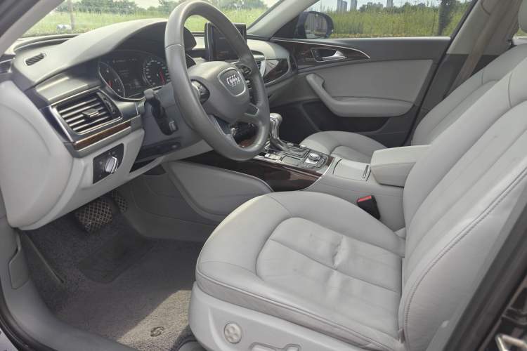 Used Audi A6L 2014 30 FSI Comfort Model Interior 1