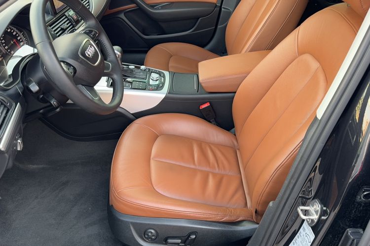 Used Audi A6L 2014 TFSI Standard Model Interior 1