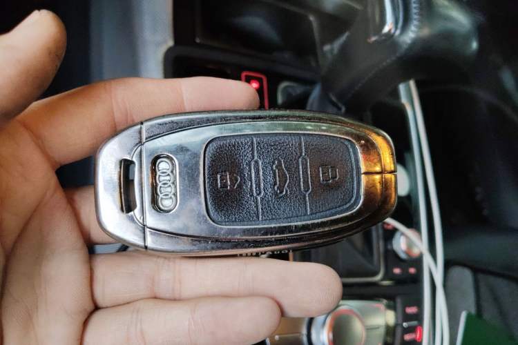 Used Audi A6L 2014 TFSI Standard Model Interior 1