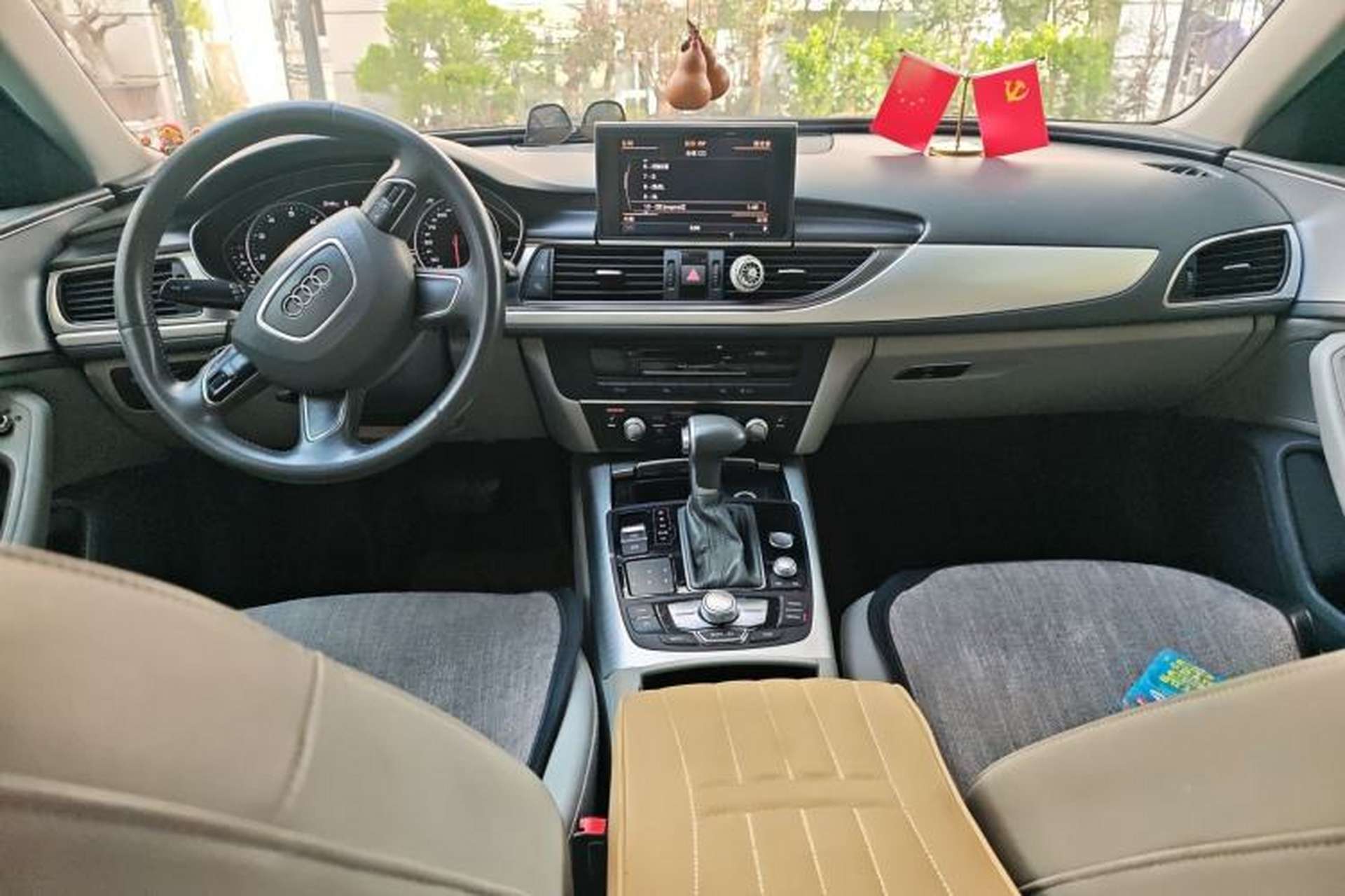 Used Audi A6L 2014 TFSI Comfort Model Interior 2