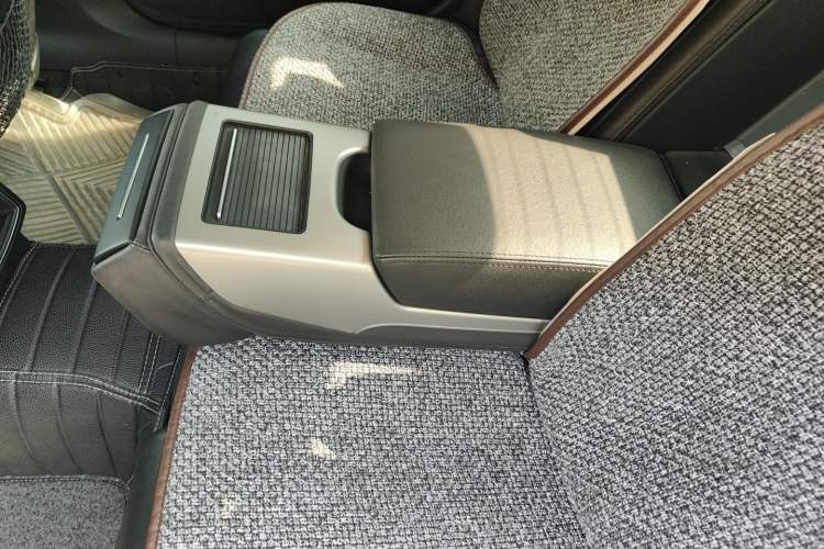 Used Audi A6L 2014 TFSI Standard Model Interior 2