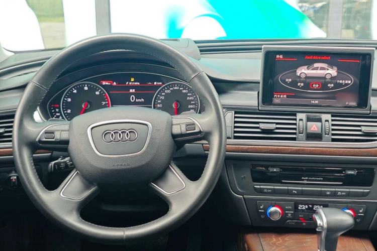 Used Audi A6L 2014 50 TFSI quattro Luxury Model Interior 2