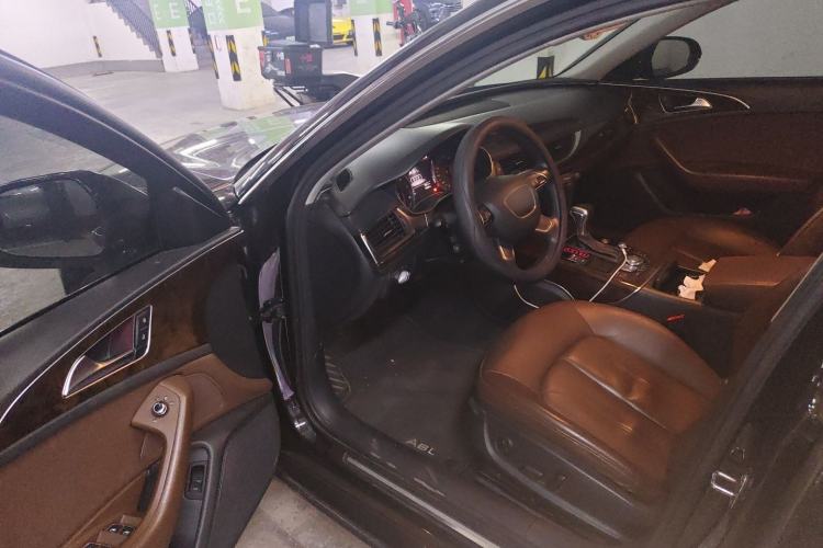 Used Audi A6L 2014 30 FSI Comfort Model Interior 3