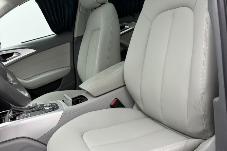 Used Audi A6L 2014 TFSI Standard Model Interior 3