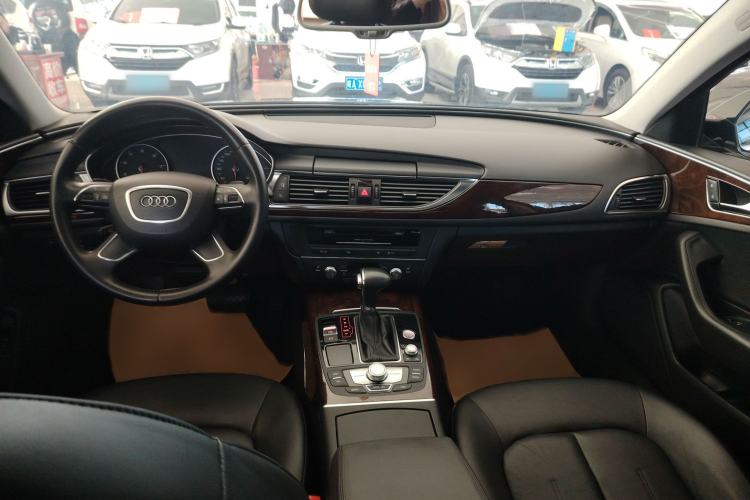 Used Audi A6L 2014 30 FSI Comfort Model Interior 3