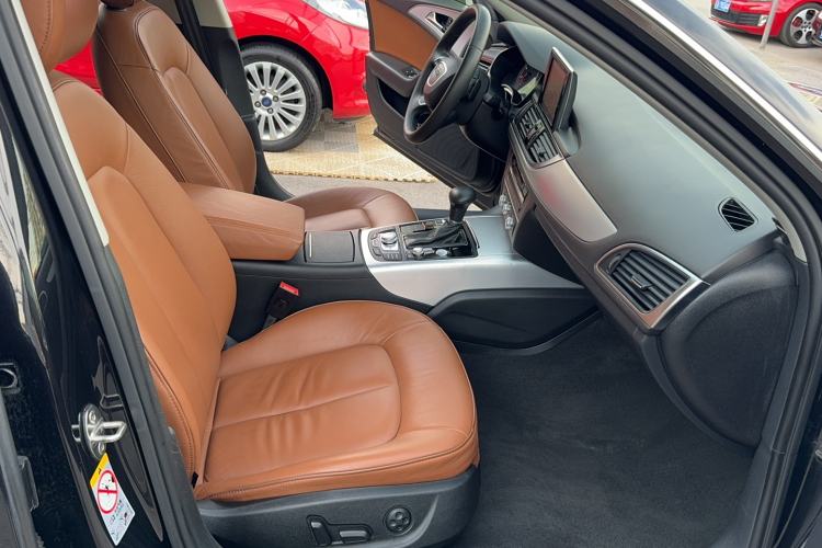 Used Audi A6L 2014 TFSI Standard Model Interior 3