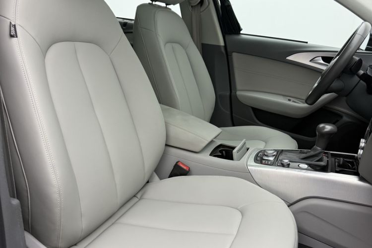 Used Audi A6L 2014 TFSI Standard Model Interior 4