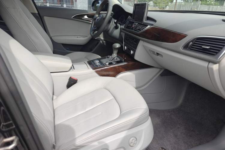 Used Audi A6L 2014 30 FSI Comfort Model Interior 4
