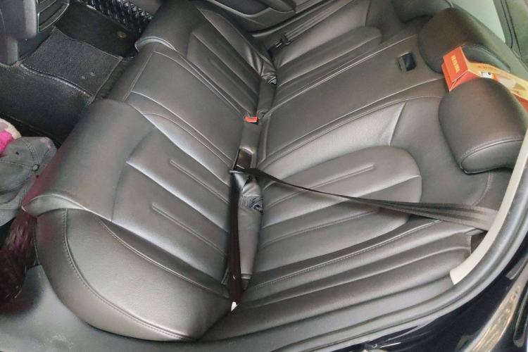 Used Audi A6L 2014 TFSI Standard Model Interior 4