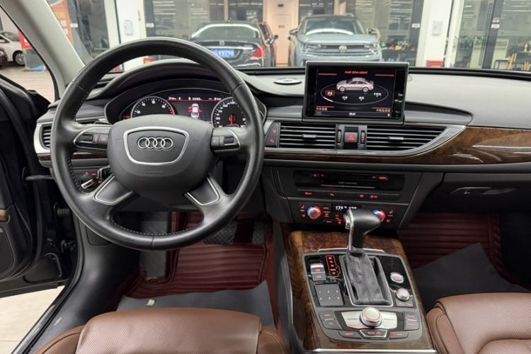 Used Audi A6L 2014 35 FSI Luxury Edition Interior 5