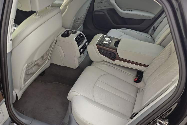 Used Audi A6L 2014 50 TFSI quattro Luxury Model Interior 7