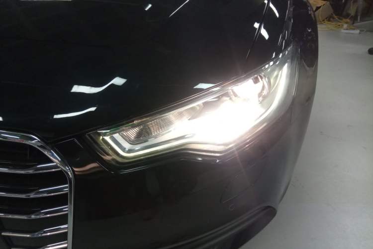Used Audi A6L 2014 TFSI Standard Model Left Front Headlight
